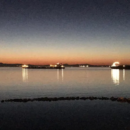 A Due Passi Dal Ponte Πανσιόν 3*