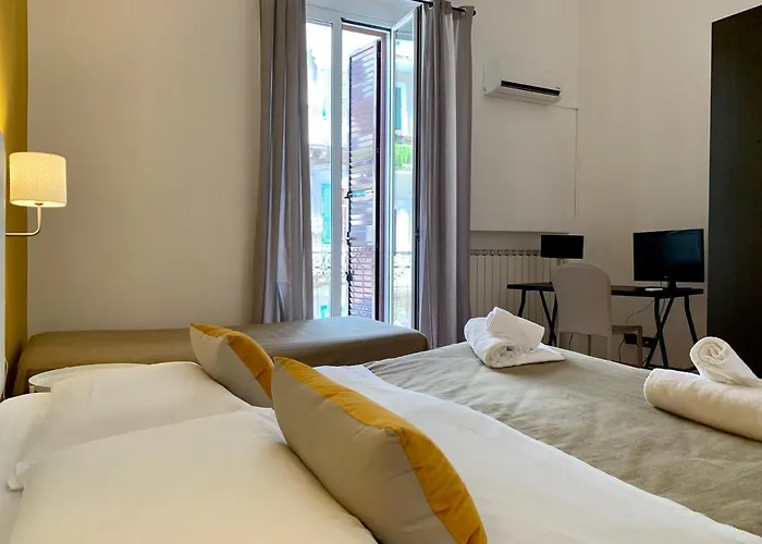 Gasthuis A Due Passi Dal Ponte Tarente